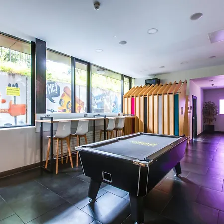 Yugo Explore - Broadstone Hall Apartamento *