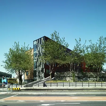 Yugo Explore - Broadstone Hall * Dublin