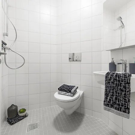 Yugo Explore - Broadstone Hall * Dublin